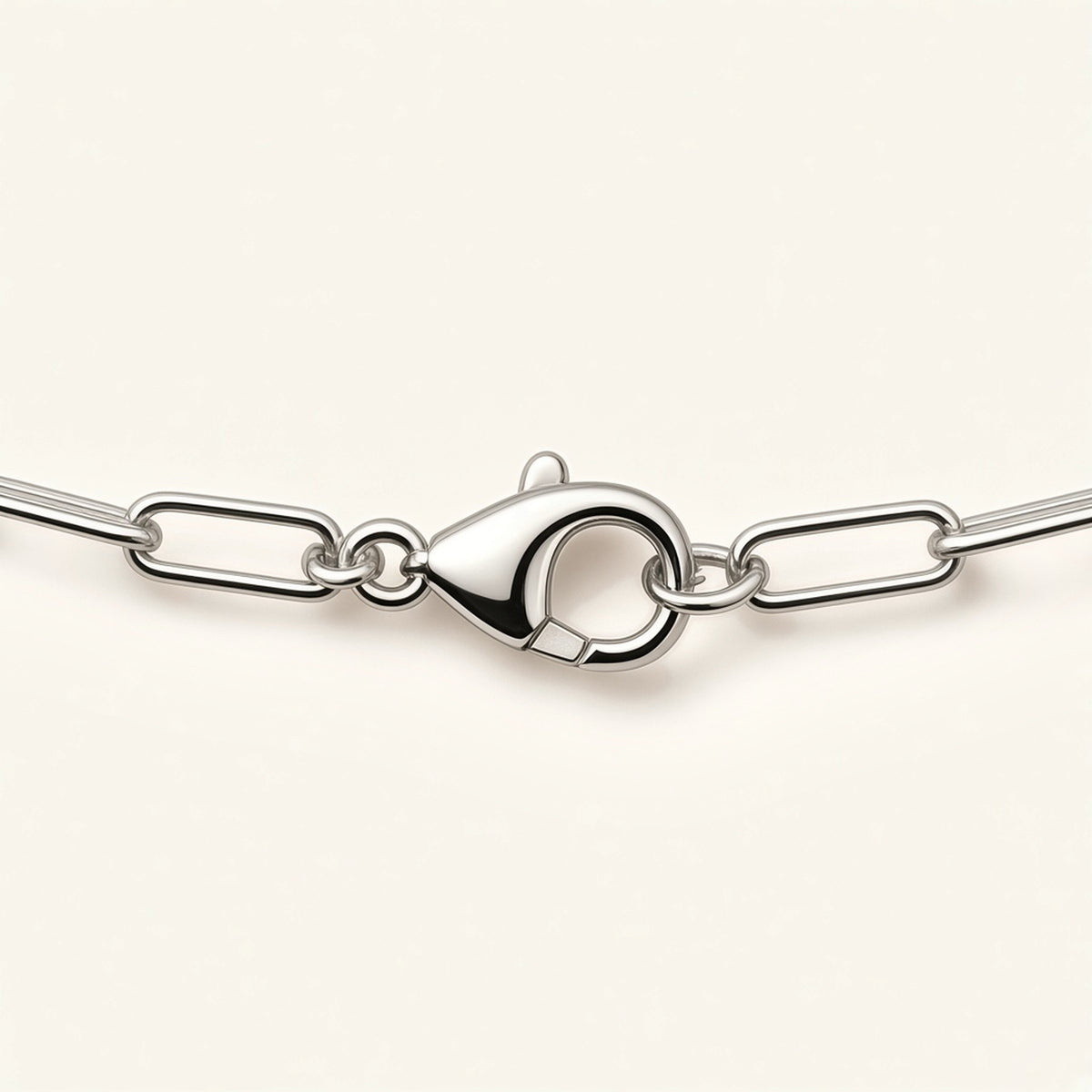 Denoon London paperclip chain necklace, silver-tone, clasp close-up
